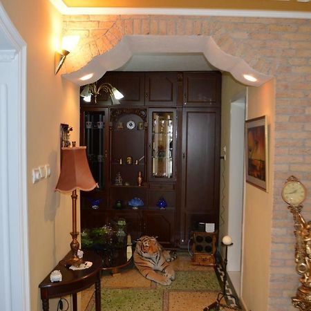 Vila Ss Kekezi Villa Gjirokastër Dış mekan fotoğraf